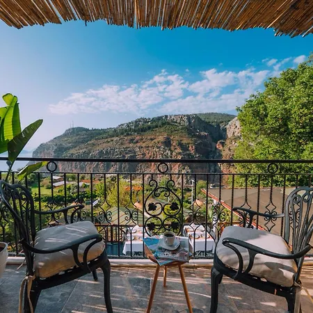 La Dia Faralya * פאטהיה