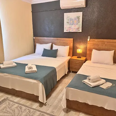 La Dia Faralya * פאטהיה